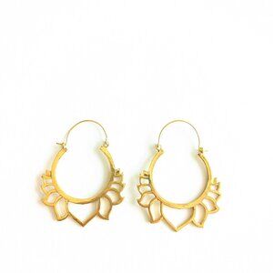 Lotus Hoops  Brand New